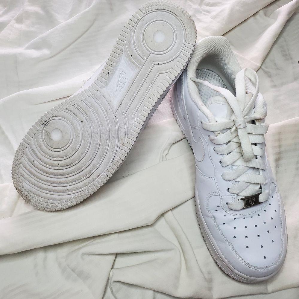 Nike Air Force 1 '07